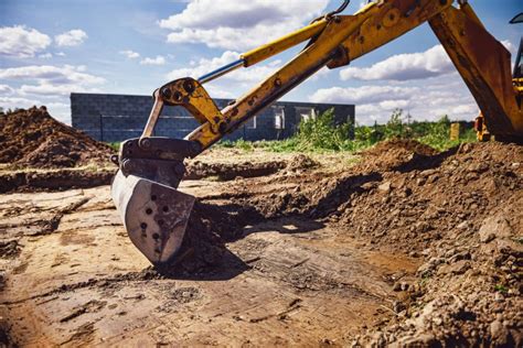 cost to excavate and compact|lowest land excavation cost.